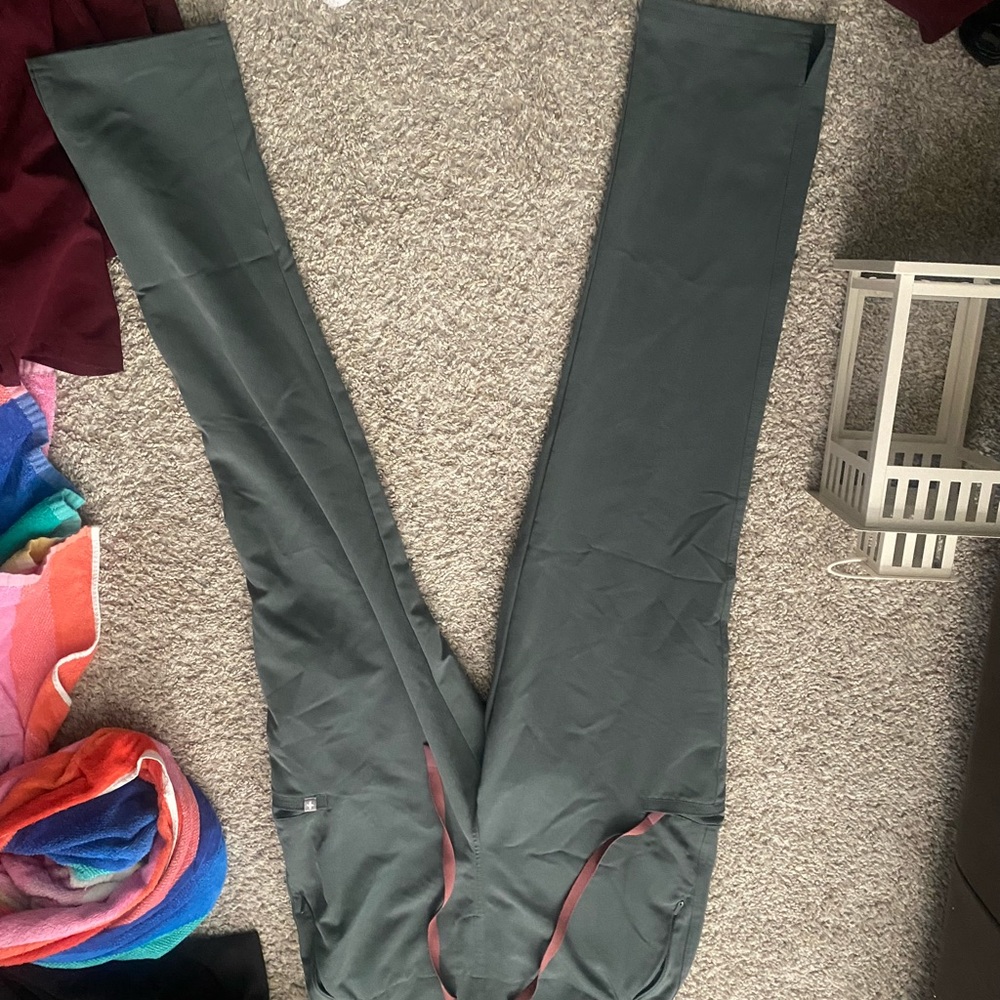 Figs scrub pants, never worn. Gray